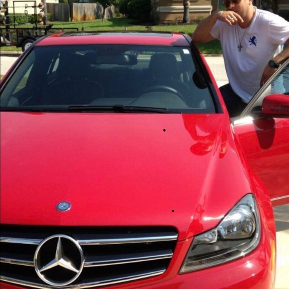 Pick a part the champion outfit - Picture 3 of 8